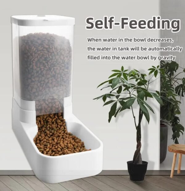Gravity Pet Feeding and Drinking Set